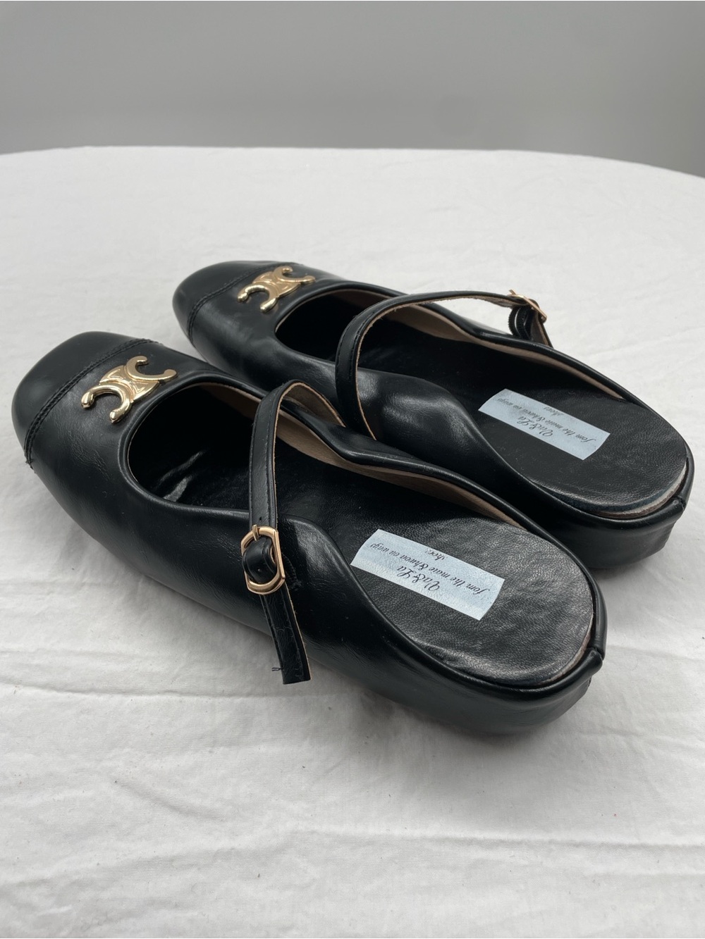Va & La French Retro Mary Janes - Shallow Mouth Square Toe. 245 (US 7.5). - Picture 5 of 9